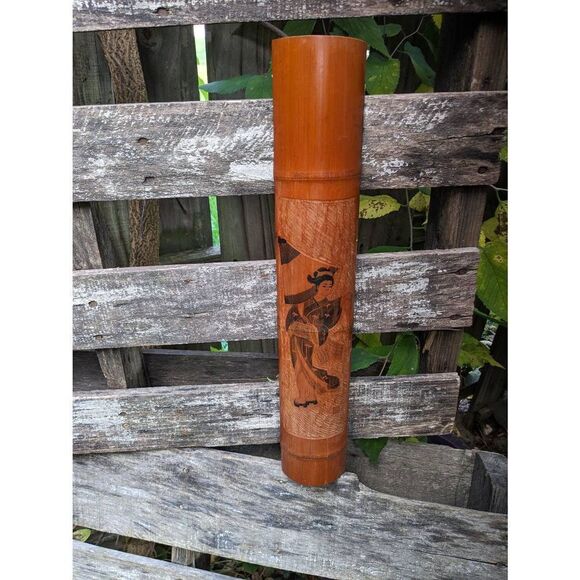 Etched 1950s Bamboo wall Art hand carved and painted. Image is of a Japanese Gei - Picture 1 of 11
